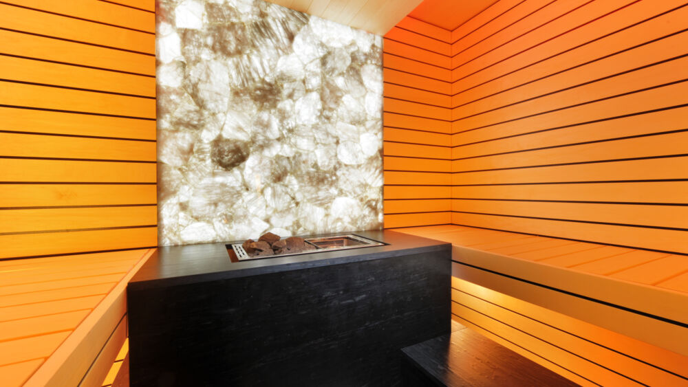 Kueng wellness gefederte liegen holz ambiente ofen